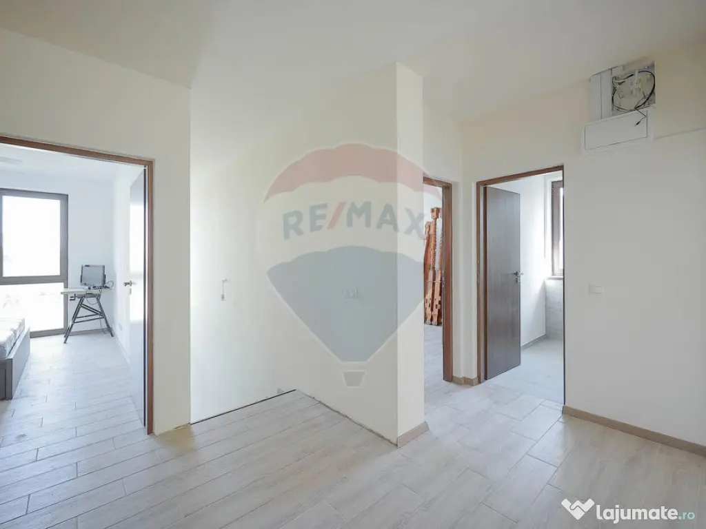 De vânzare Casă nouă cu 4 camere, teren 1190 mp Cartie...