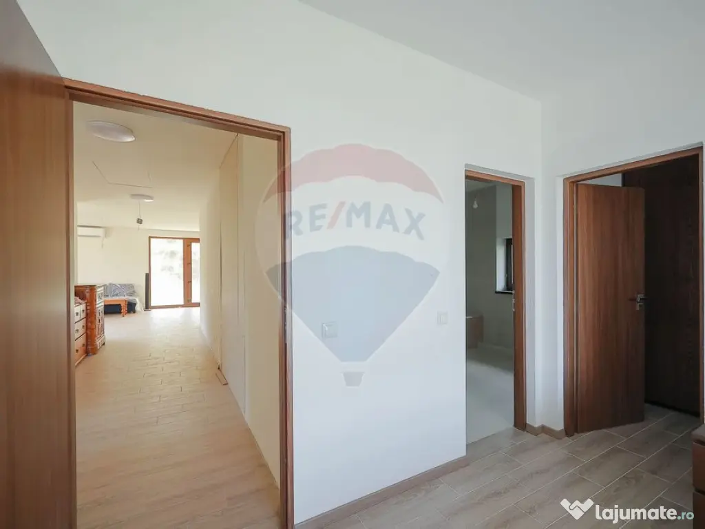 De vânzare Casă nouă cu 4 camere, teren 1190 mp Cartie...