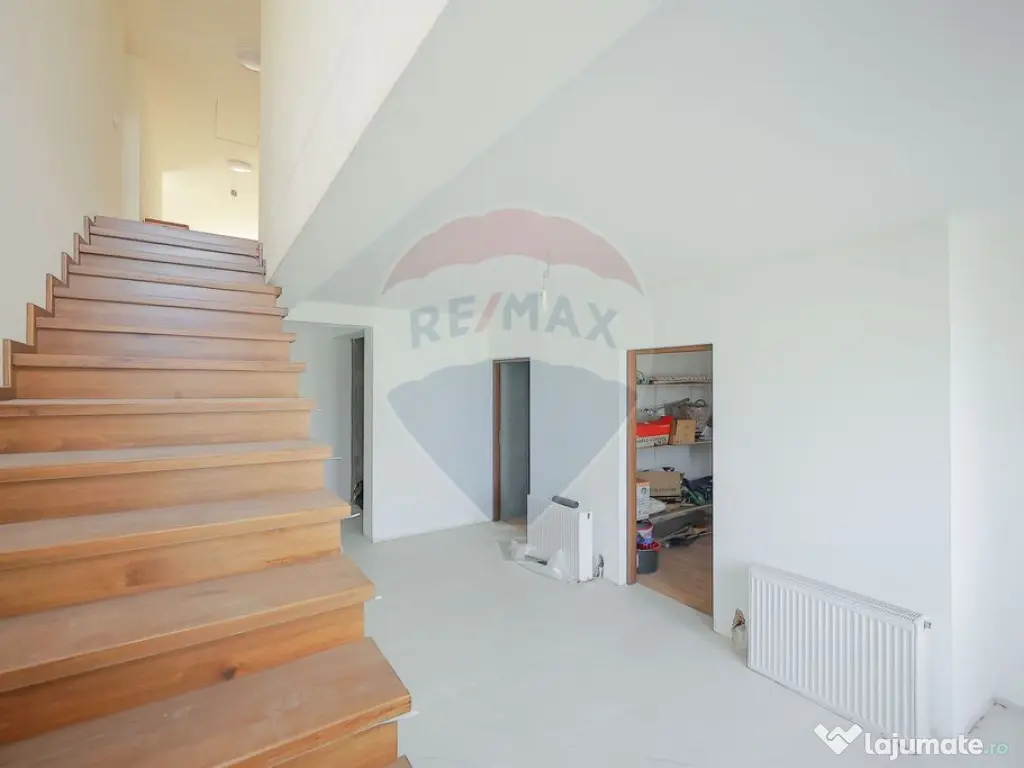 De vânzare Casă nouă cu 4 camere, teren 1190 mp Cartie...