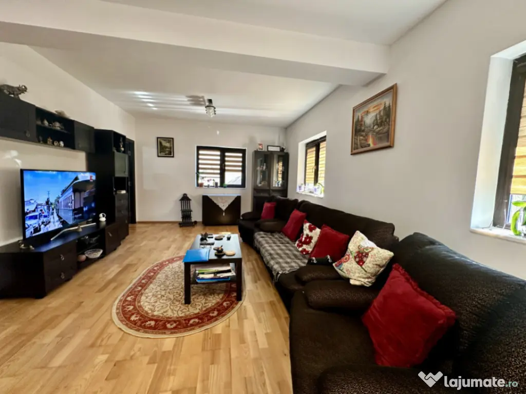 Vila superba Str Safirului la 2 min de Ghencea