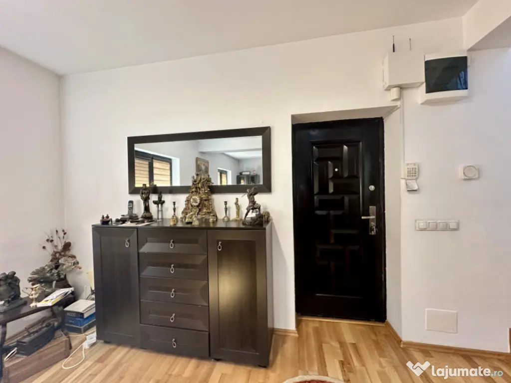 Vila superba Str Safirului la 2 min de Ghencea