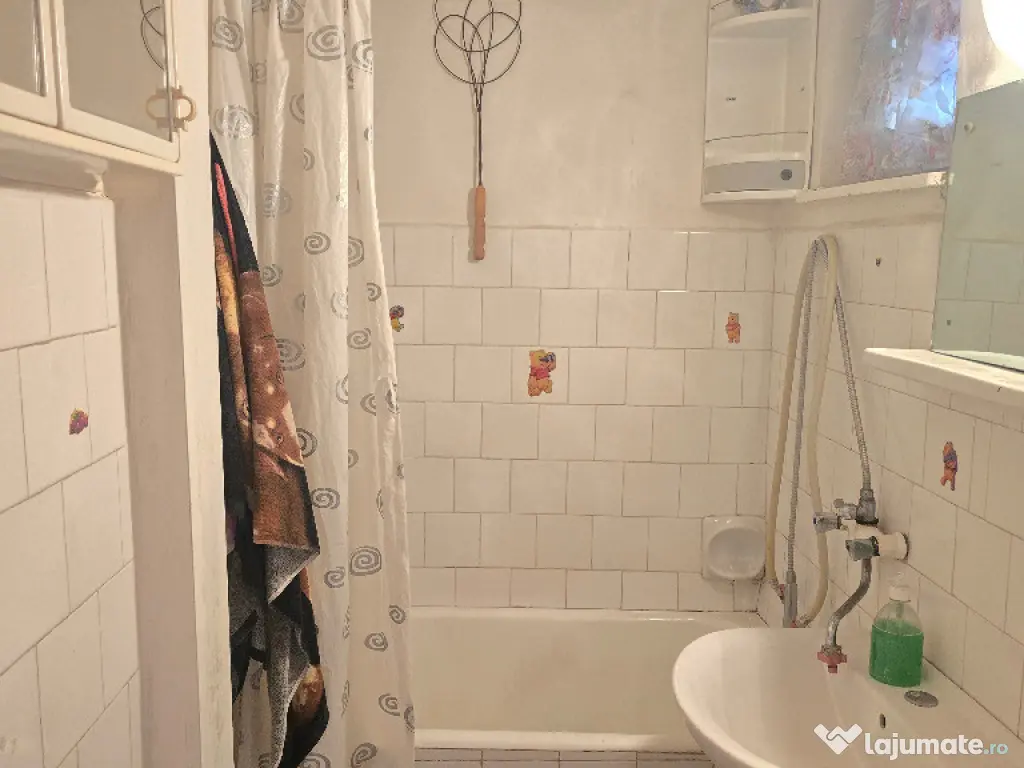 Vand apartament cu 2 camere in Deva, zona Dacia, etaj 2, mobilat, 