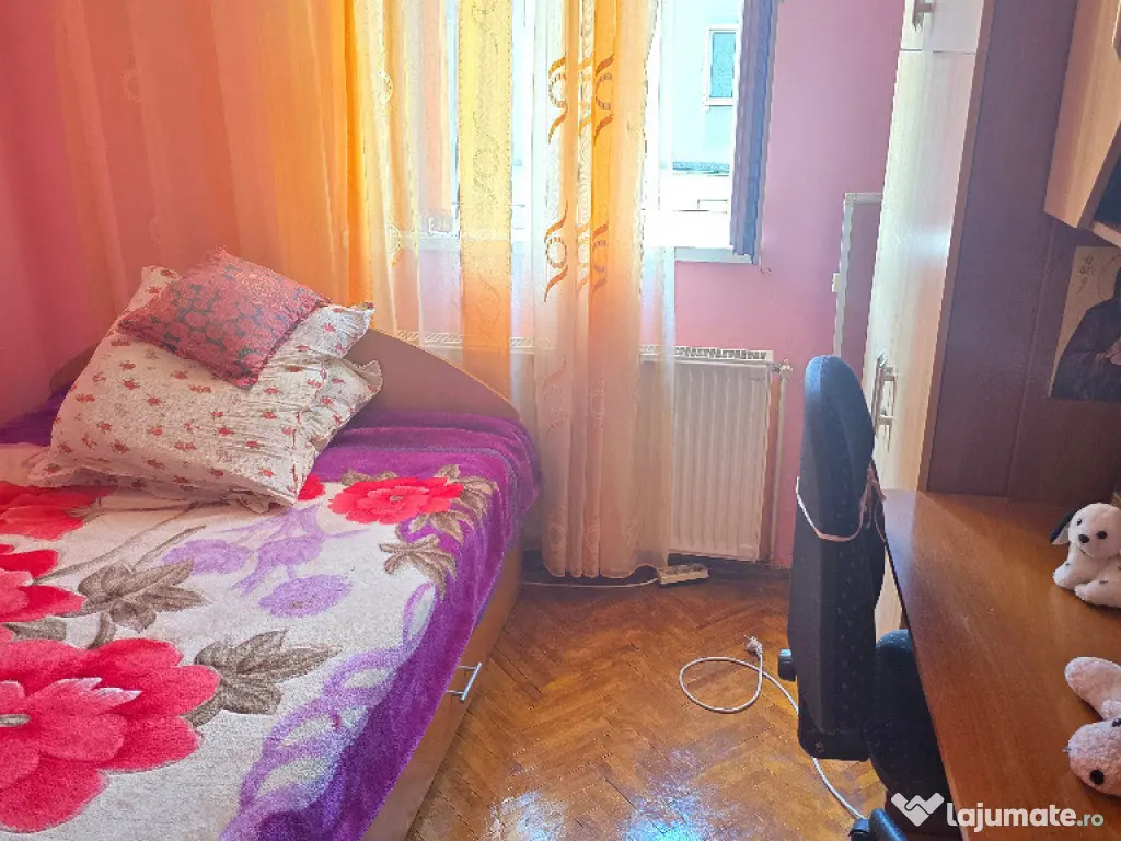 Vand apartament cu 2 camere in Deva, zona Dacia, etaj 2, mobilat, 