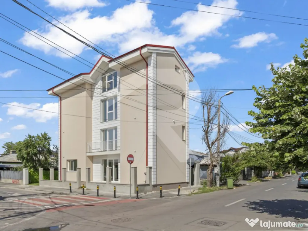 Vila sector 1 - 300mp - P+2+M - 11 camere - Chitila 