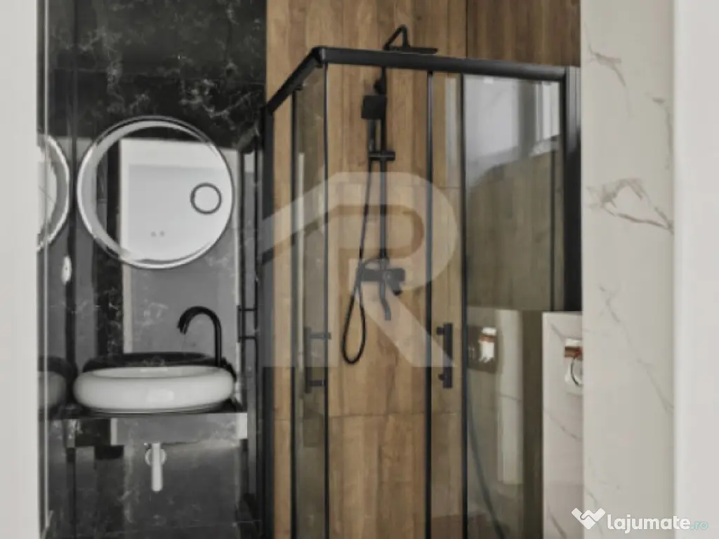 Vila sector 1 - 300mp - P+2+M - 11 camere - Chitila 