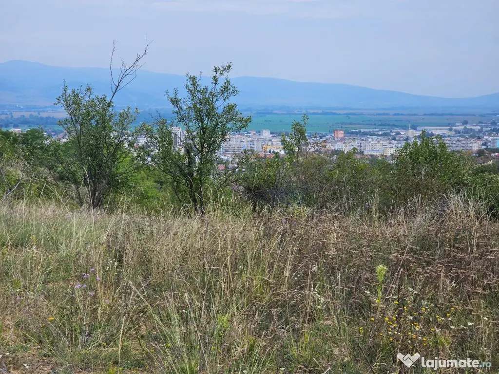 Teren exclusivist cu vedere panoramica