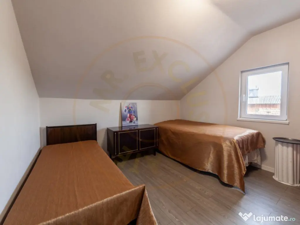 Casa cu teren generos si gradina spectaculoasa – Comuna Cu