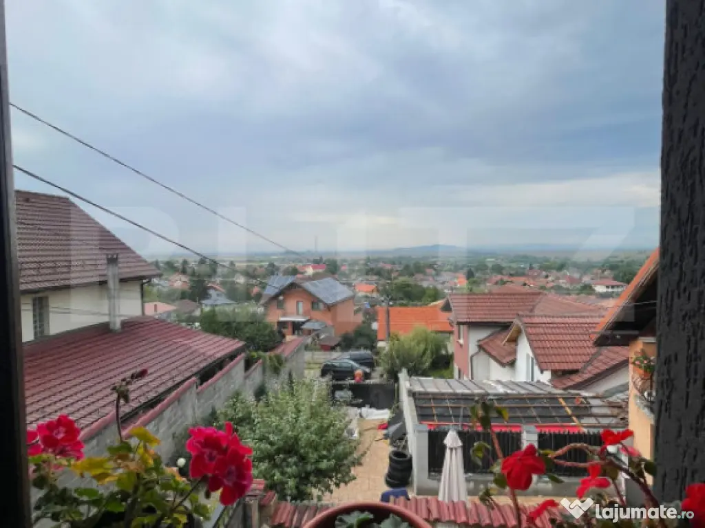 ???? Casă de vânzare în Săcele – Zona Turches