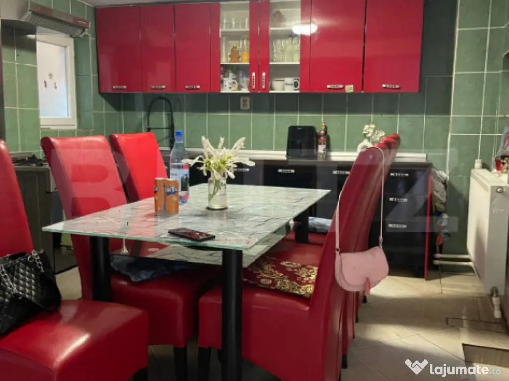 ???? Casă de vânzare în Săcele – Zona Turches