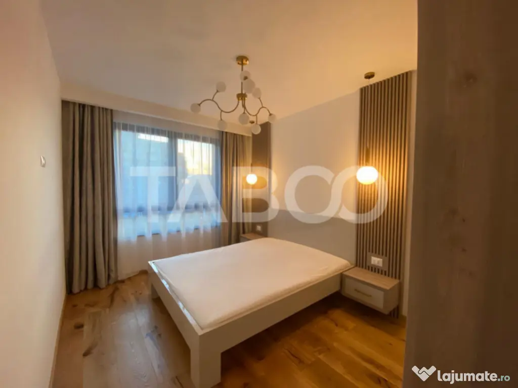 Apartament de vanzare 2 camere decomandate zona Park Lake C 