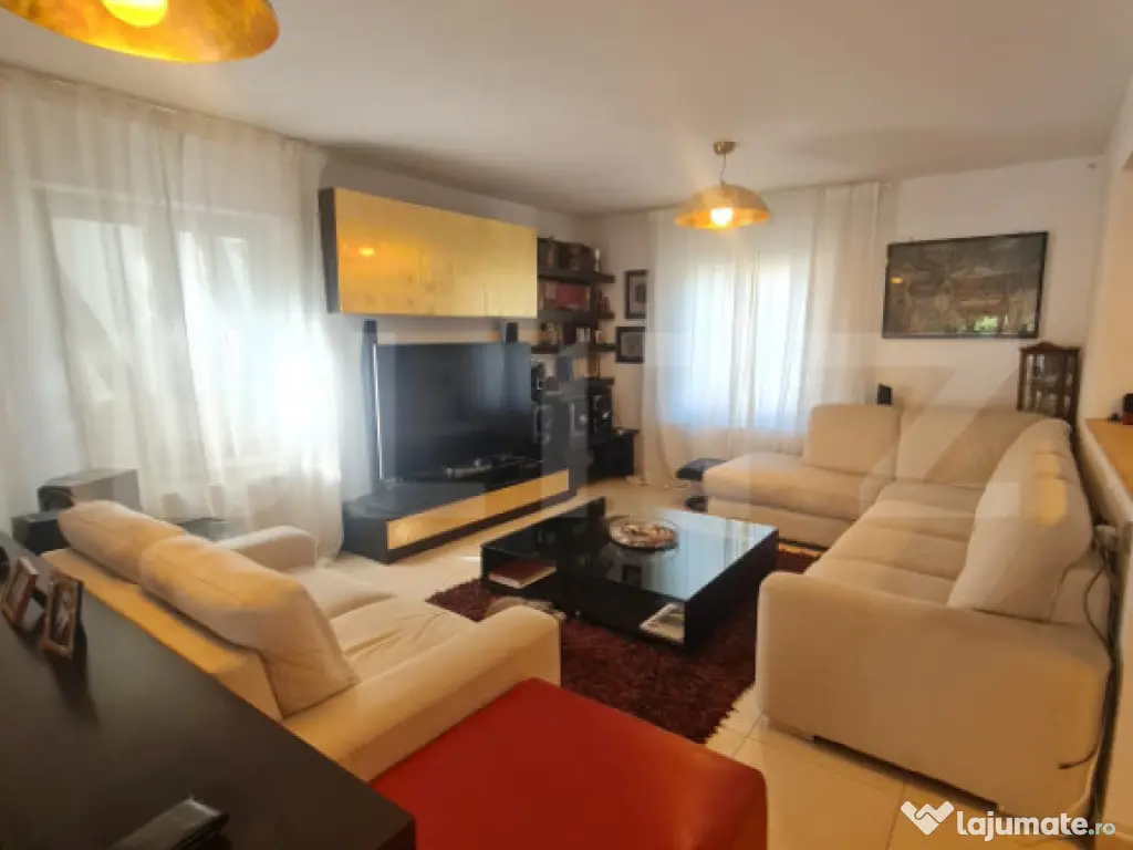 Casa individuala cu 4 camere, 520 mp de teren, zona cu acces