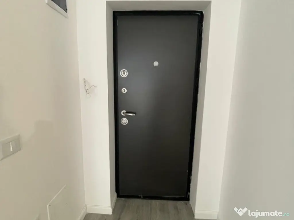 Garsonieră nouă | Etaj 1/3 | Construcție 2024 | Utilități complete 