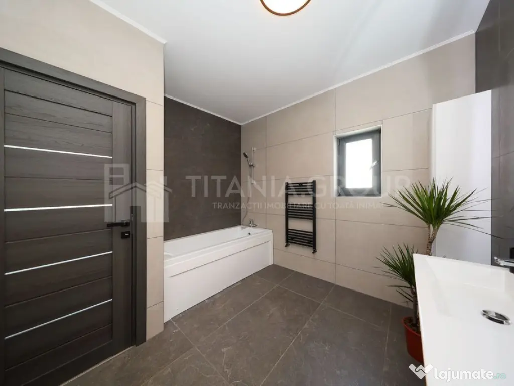 REZERVAT! Casa moderna cu 3 camere, toate utilitatile - H...