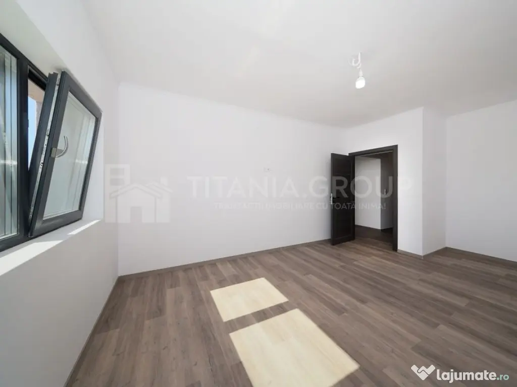 REZERVAT! Casa moderna cu 3 camere, toate utilitatile - H...