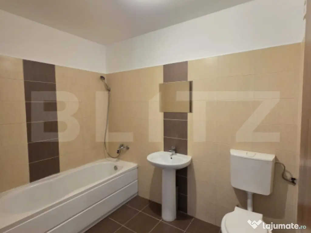 Apartament cu 2 camere, parcare, zona Stejarului