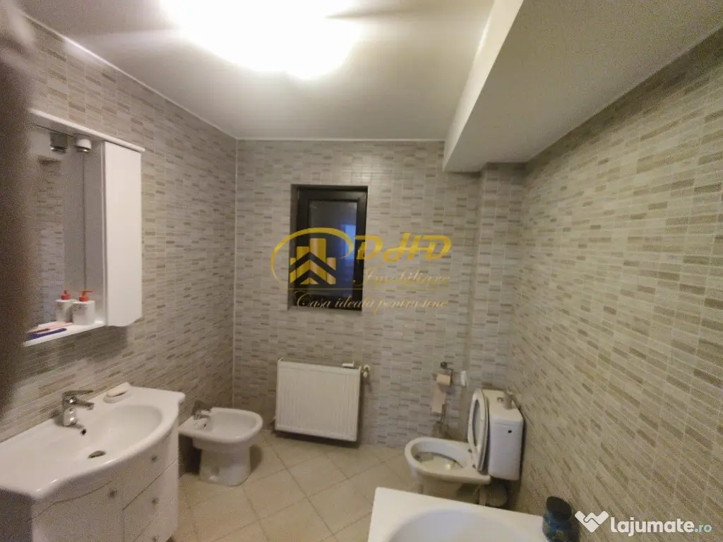 Apartament 2 camere, zona Arcu
