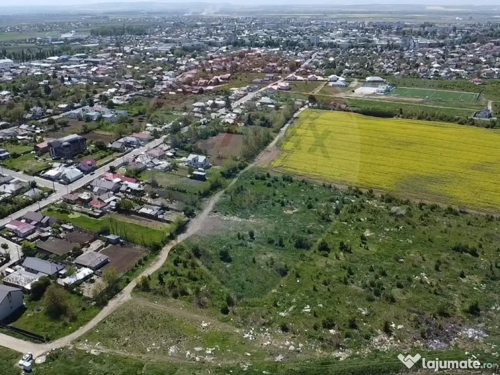 Teren Intravilan 16.700 Roman jud. Neamț / Strada Visinilor 