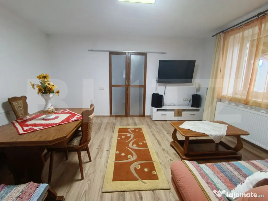 Casa cu 3 camere și teren în suprafață de 2000 mp