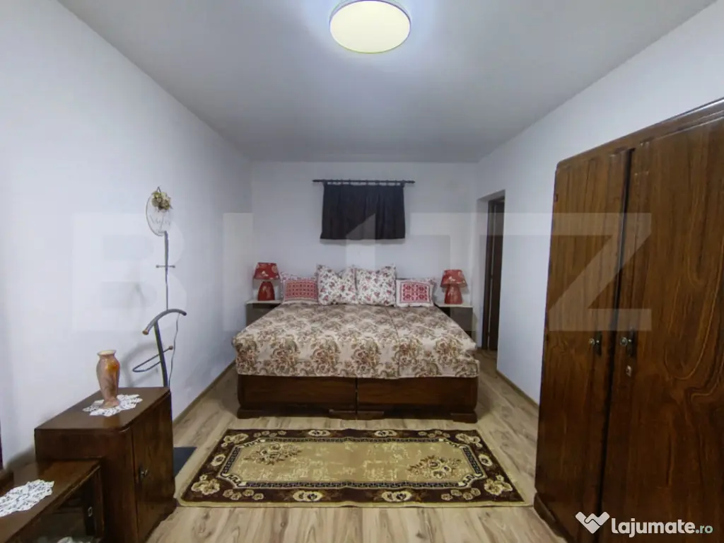 Casa cu 3 camere și teren în suprafață de 2000 mp