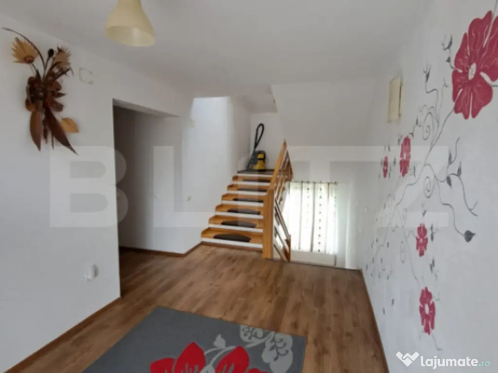 Casă 330 m² – teren 1210 m² – ideală pentru locuinț