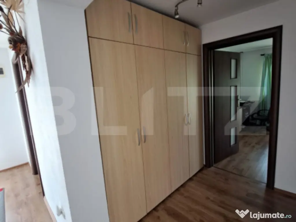 Casă 330 m² – teren 1210 m² – ideală pentru locuinț