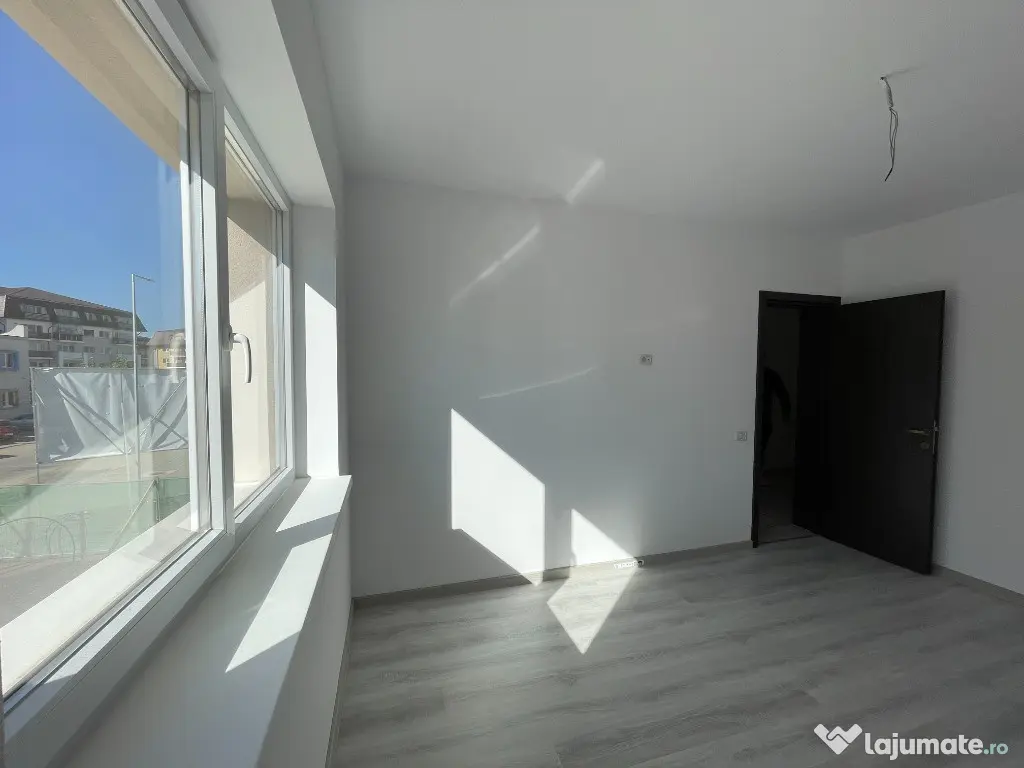 Apartament cu 3 camere, pret credit DE BLACK FRIDAY Subcetate Sanpetru 