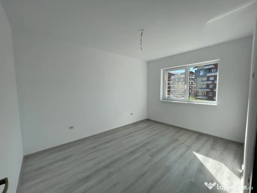 Apartament cu 3 camere, pret credit DE BLACK FRIDAY Subcetate Sanpetru 