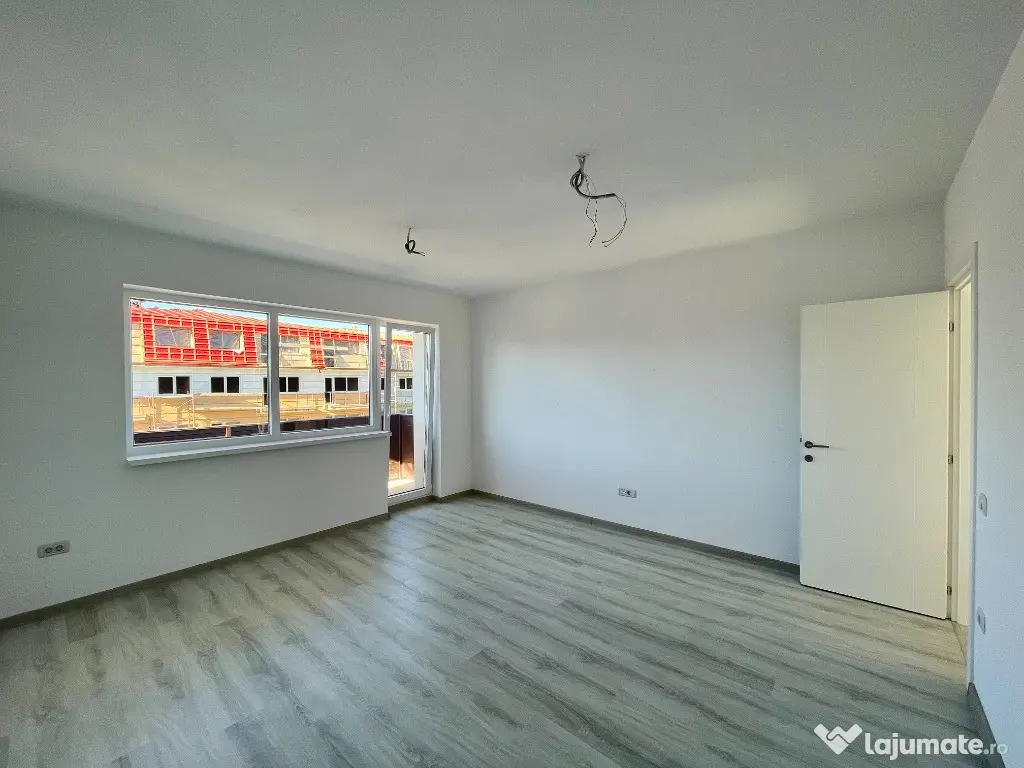 Apartament cu 2 camere, pret de BLACK FRIDAY, foarte luminos 