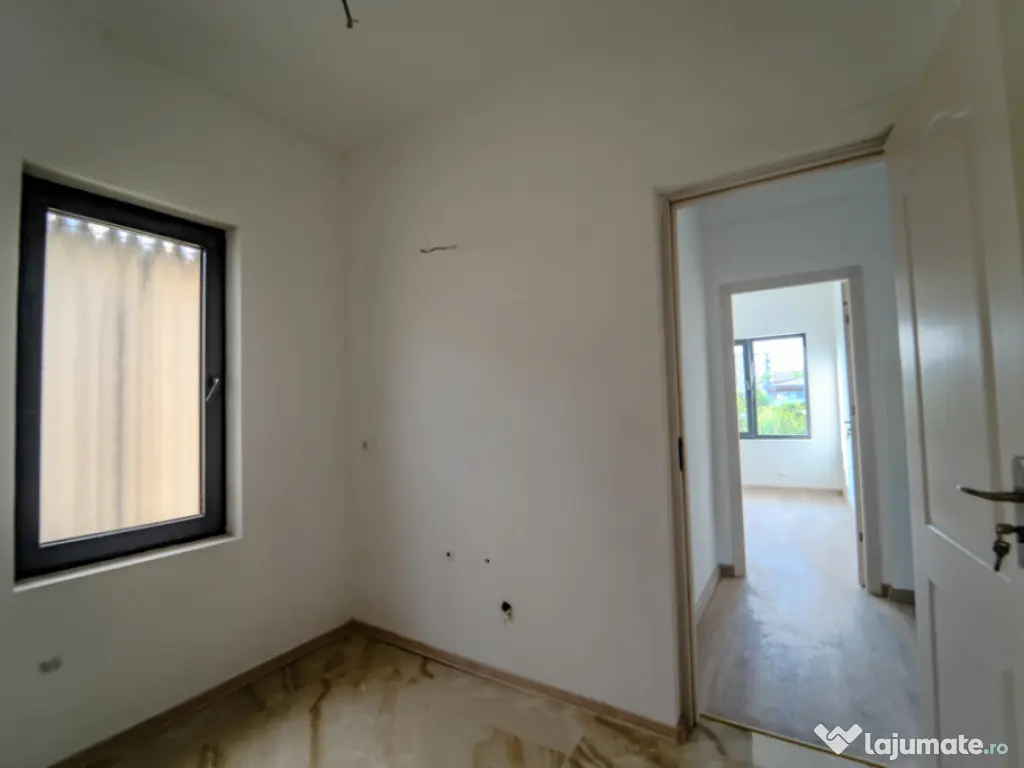 Vilă stil mediteranean Ovidiu poziție excelentă 4 camere