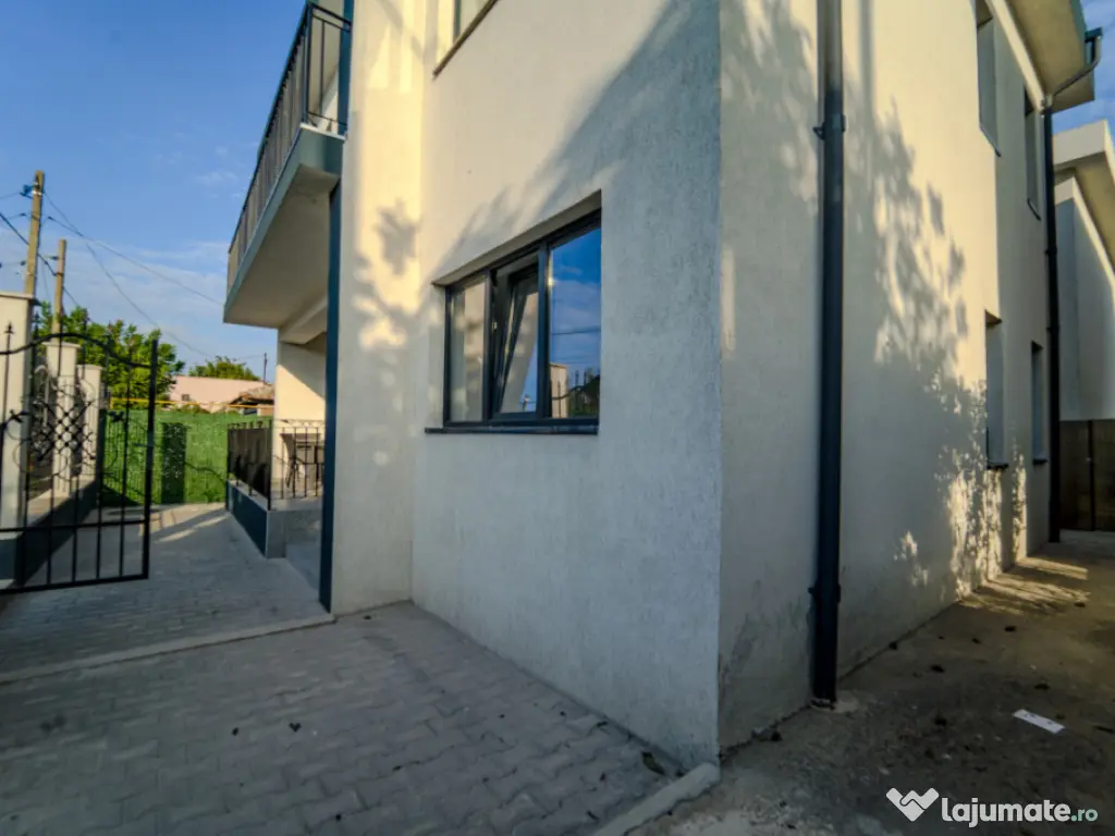 Vilă stil mediteranean Ovidiu poziție excelentă 4 camere