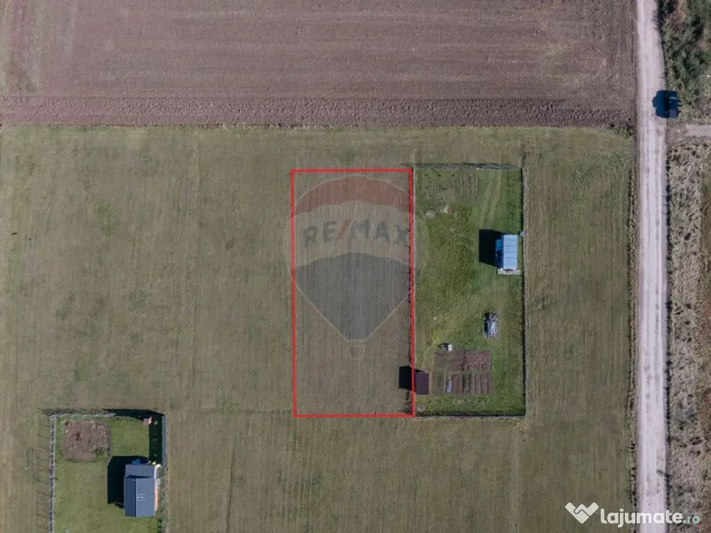 Teren Harman, Strada Henri Coanda, 1000mp 