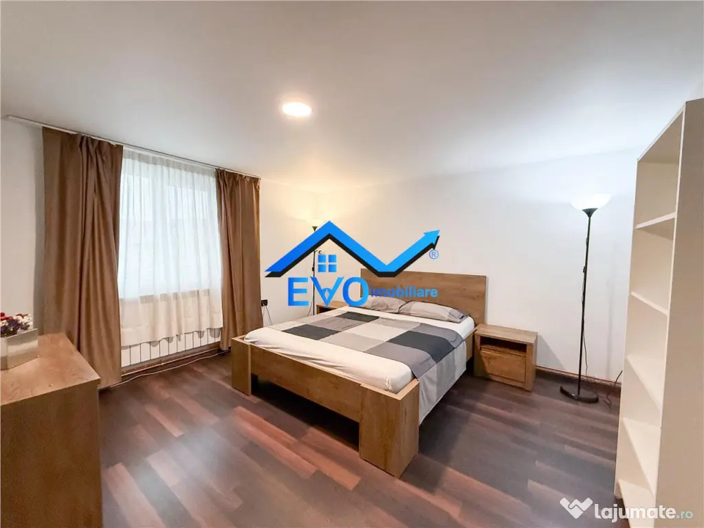 Apartament cu 3 camere la vila, 100 mp, 2 bai, zona Copou Ia