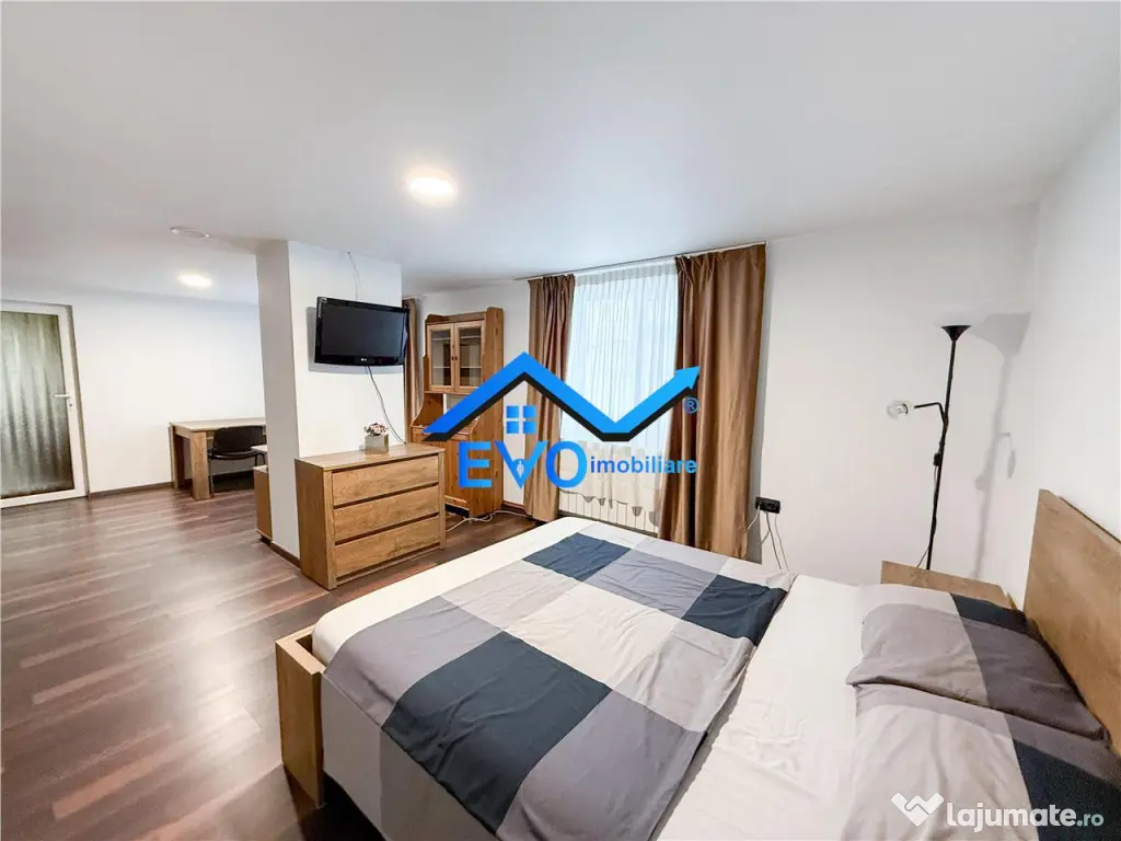 Apartament cu 3 camere la vila, 100 mp, 2 bai, zona Copou Ia