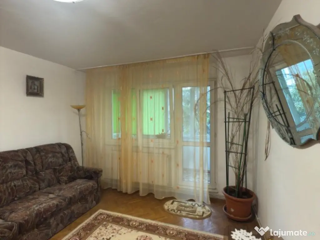 Apartament cu 2 camere, semidecomandat - zona Astra 