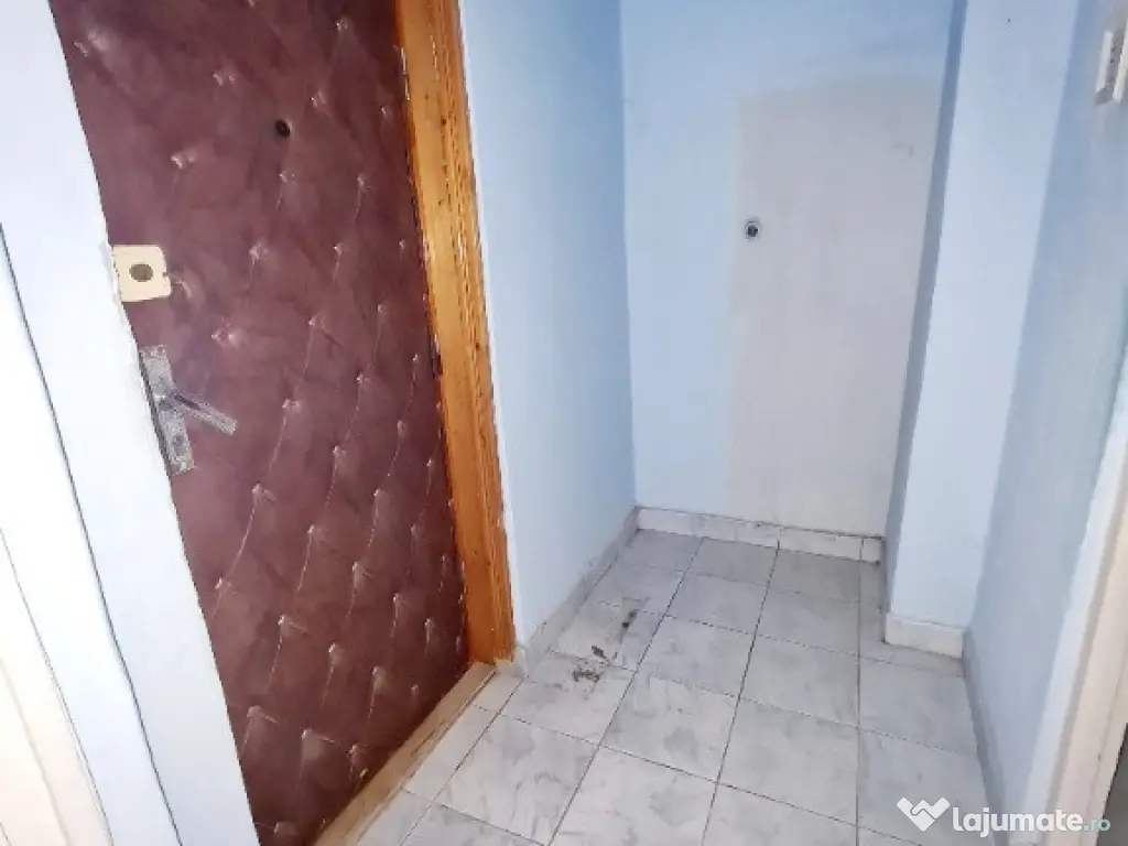 4 camere cf 2 Hipodrom sup 55 mp 