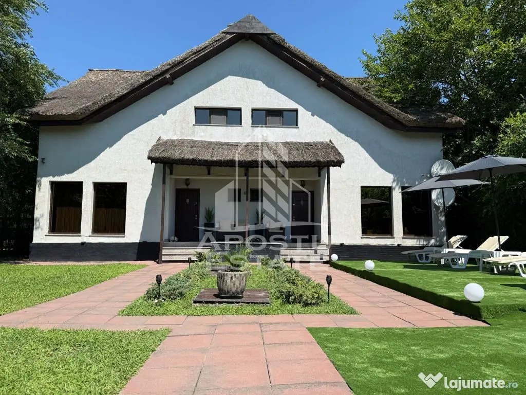 Pensiune amenajata 10 camere, 10 bai, 2 bucatarii, in Del...