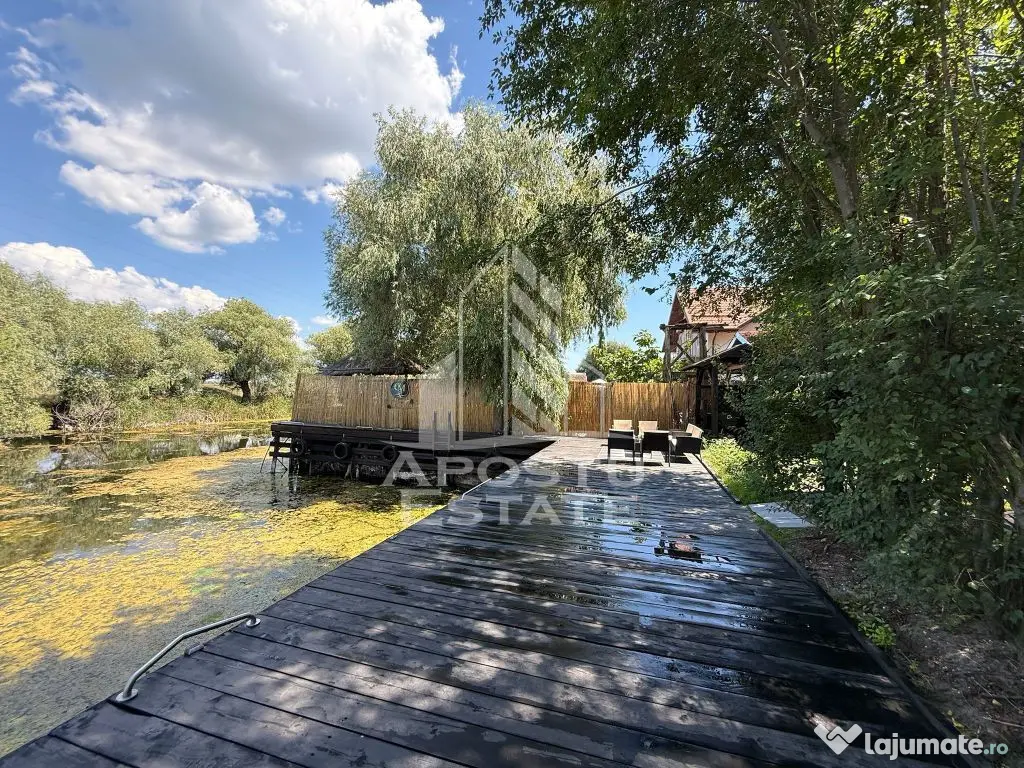 Pensiune amenajata 10 camere, 10 bai, 2 bucatarii, in Del...