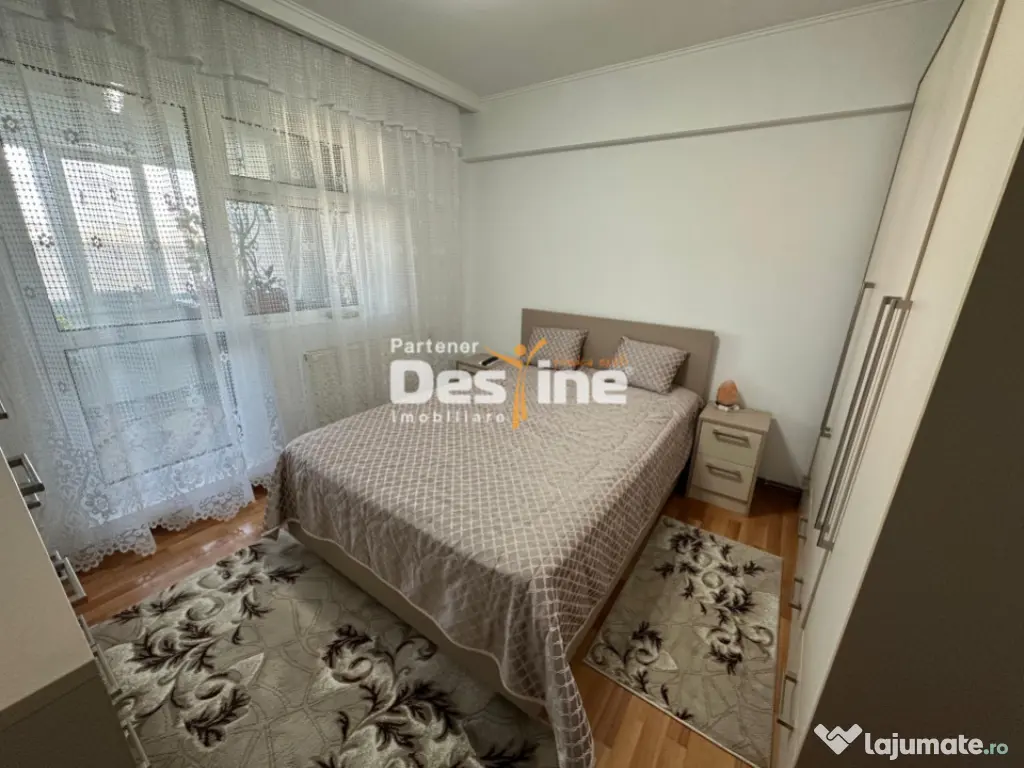 Apartament 3 camere, 70 mp utili, lift nou – Pașcani