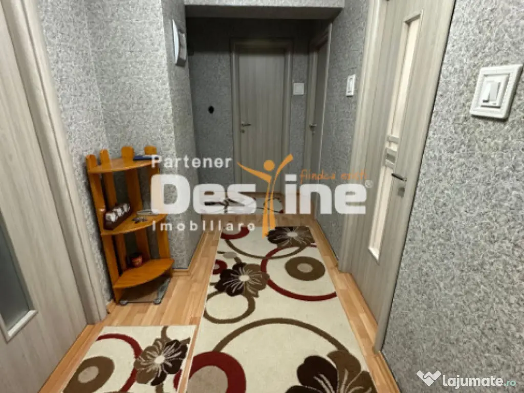 Apartament 3 camere, 70 mp utili, lift nou – Pașcani