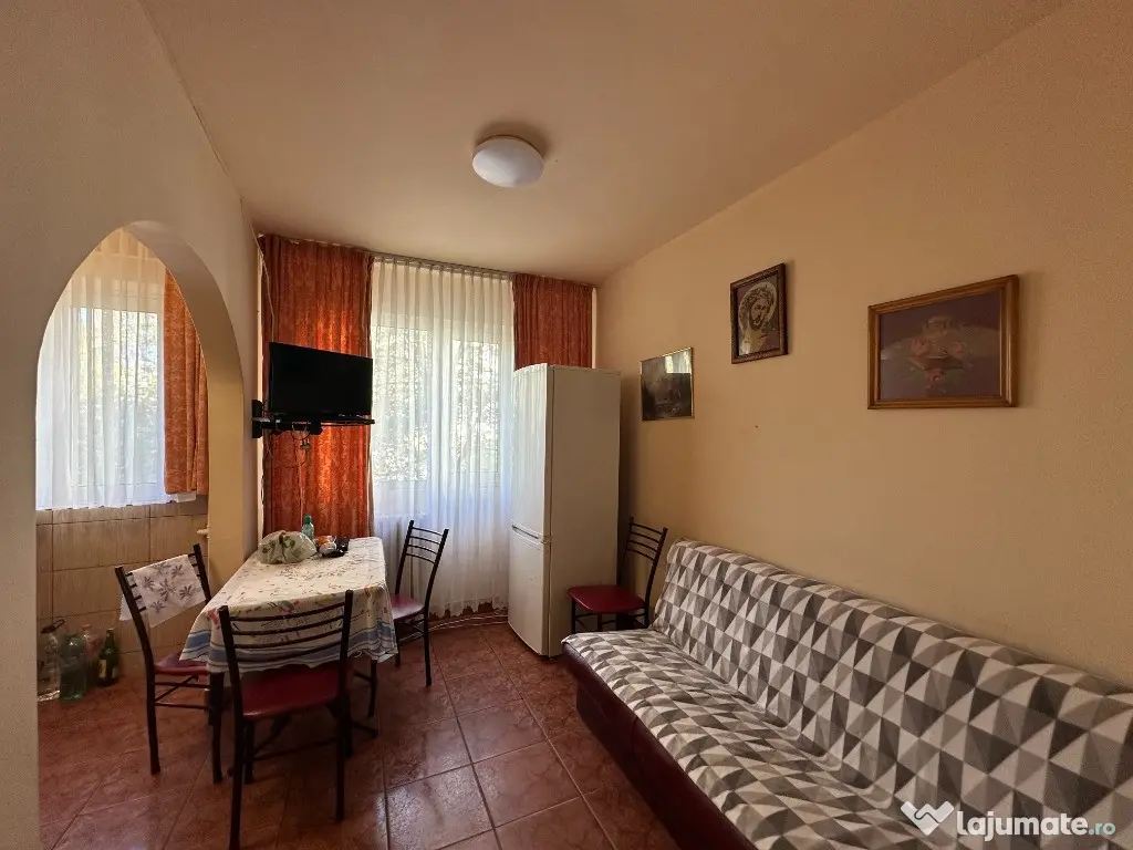 VIGAFON - Apartament 3 camere Malu Rosu