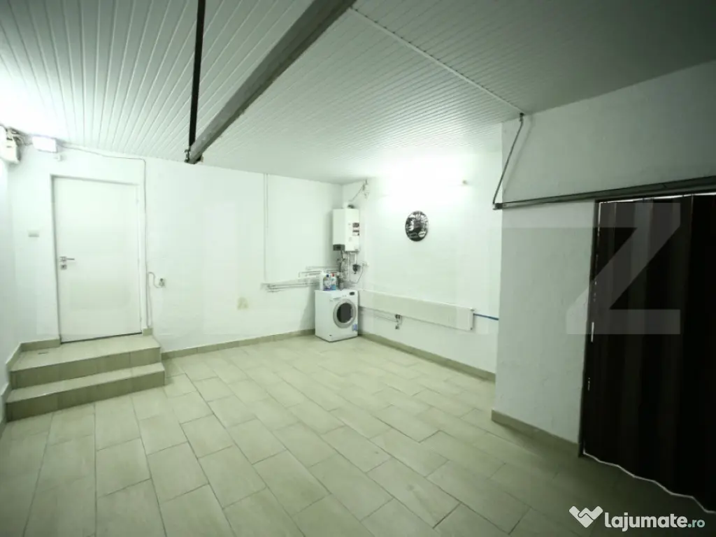 Casa Ultramoderna Zona Budiu