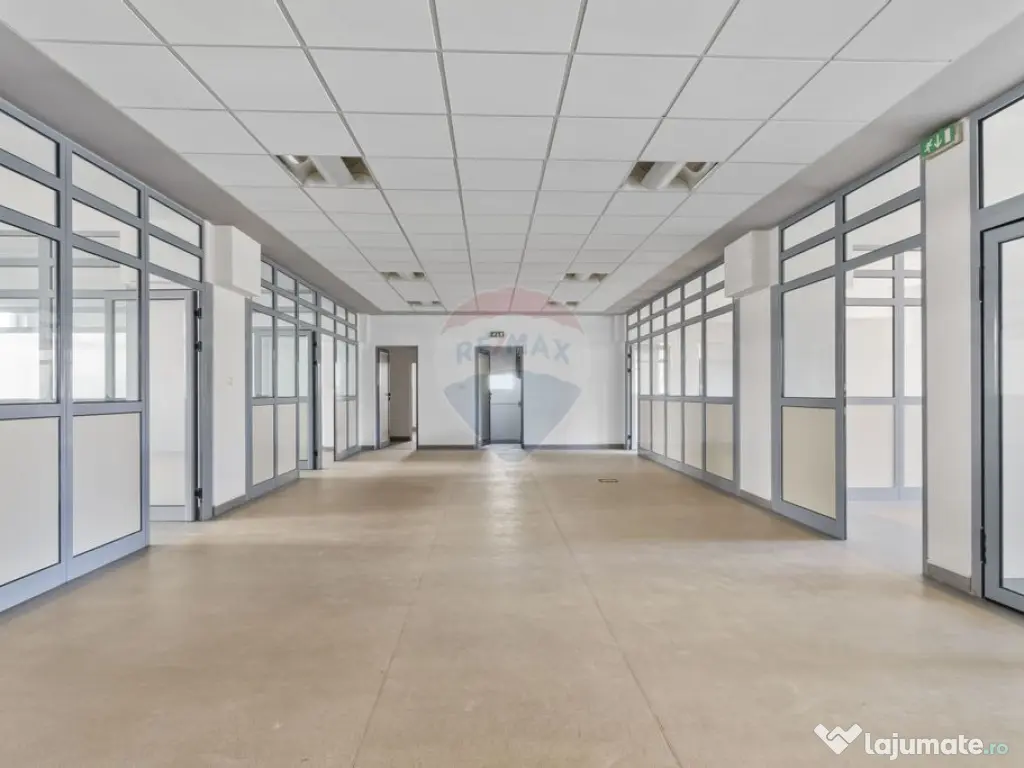 Cladire unica cu destinatii multiple de vanzare Ultracent... 