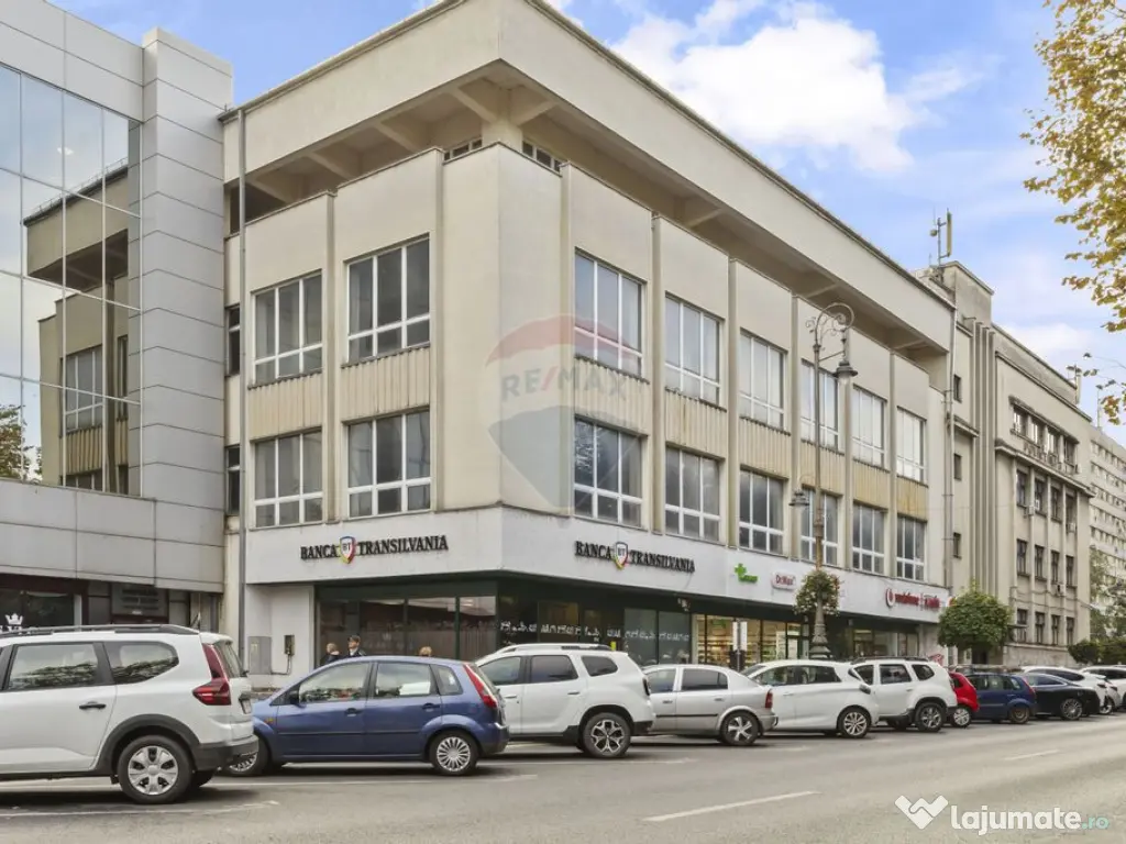 Cladire unica cu destinatii multiple de vanzare Ultracent... 