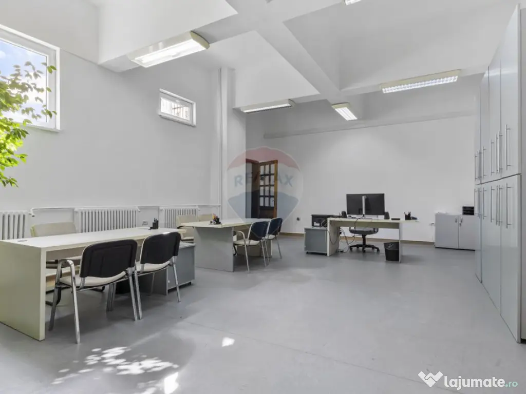 Cladire unica cu destinatii multiple de vanzare Ultracent... 