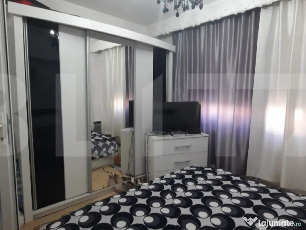 Apartament de vanzare, 3 camere,suprafata utila 66,75 mp, zo