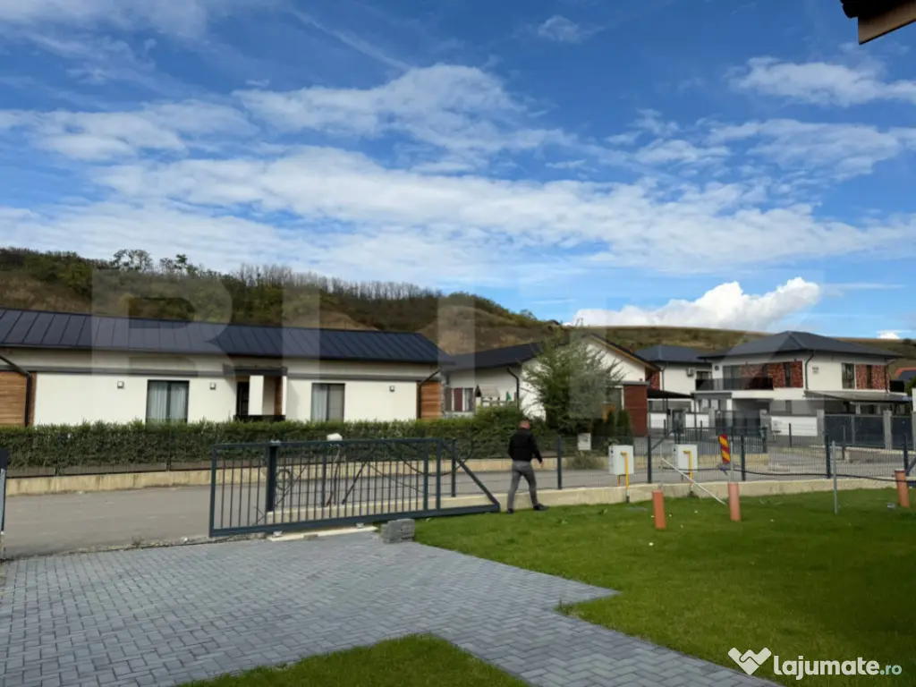 Casa individuala de 3 camere, 90mp, curtea 355mp, 15 minute