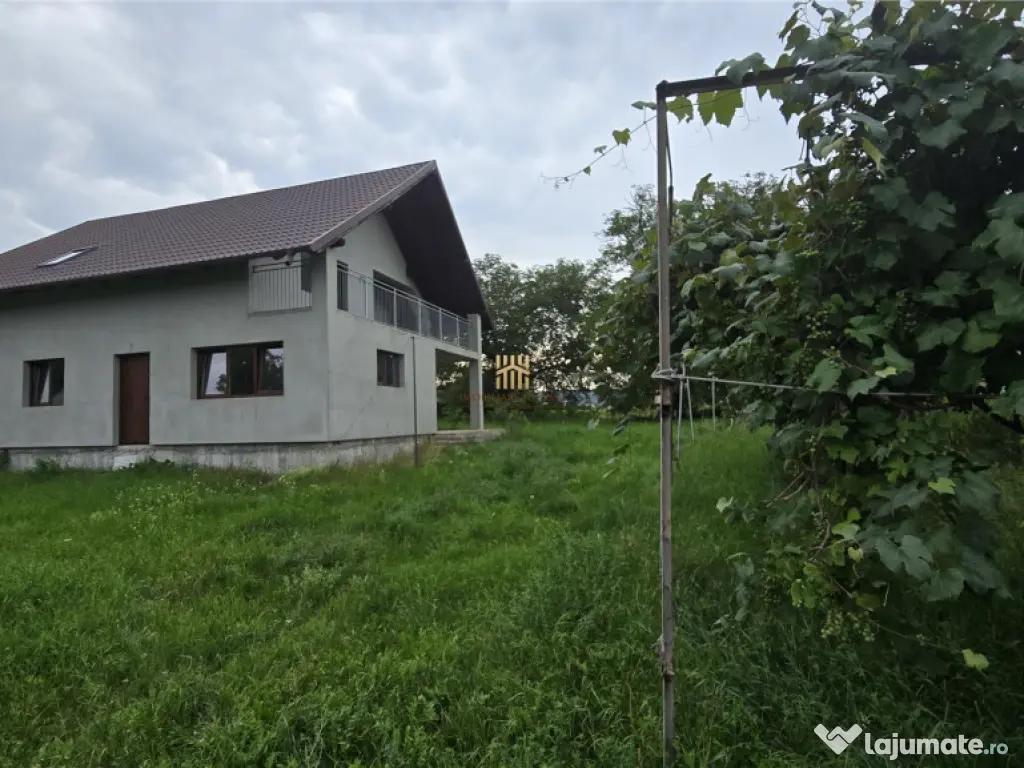 Casa Noua in Mitocu Dragomirnei Suceava De 0727817187 