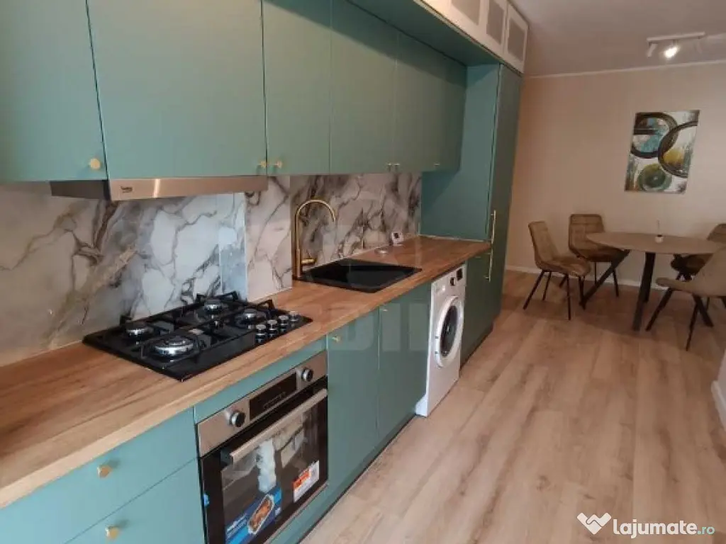 Apartament 3 camere semidecomandat zona Cetatii