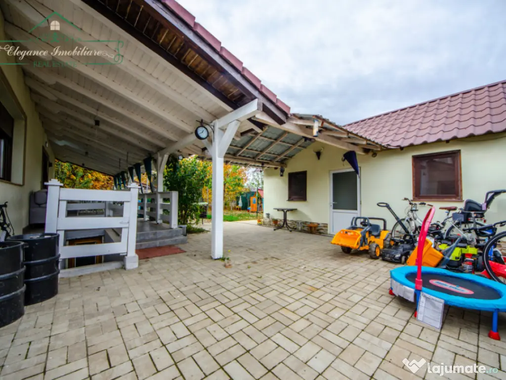 Casă/Vilă individuală modernă cu 4 Camere, Loc.Vladimire 