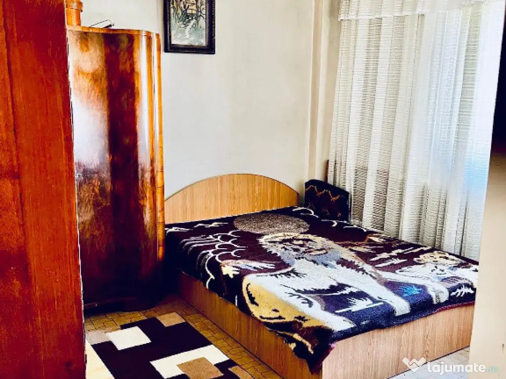 Apartament 2 camere, decomandat - zona Astra